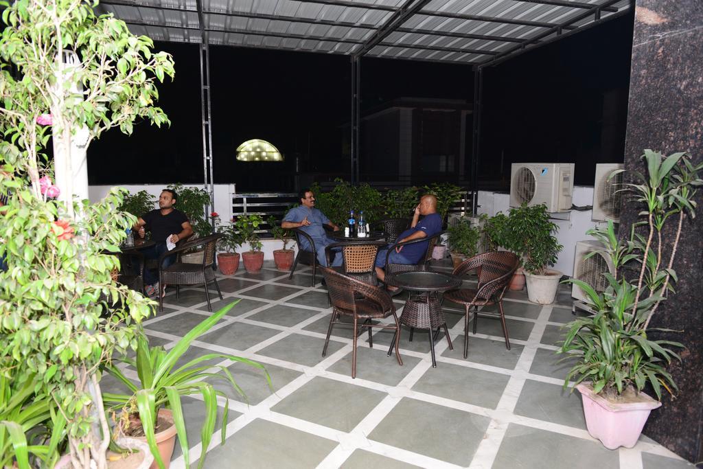 Hotel Cabana @ Pahar Ganj New Delhi Eksteriør bilde