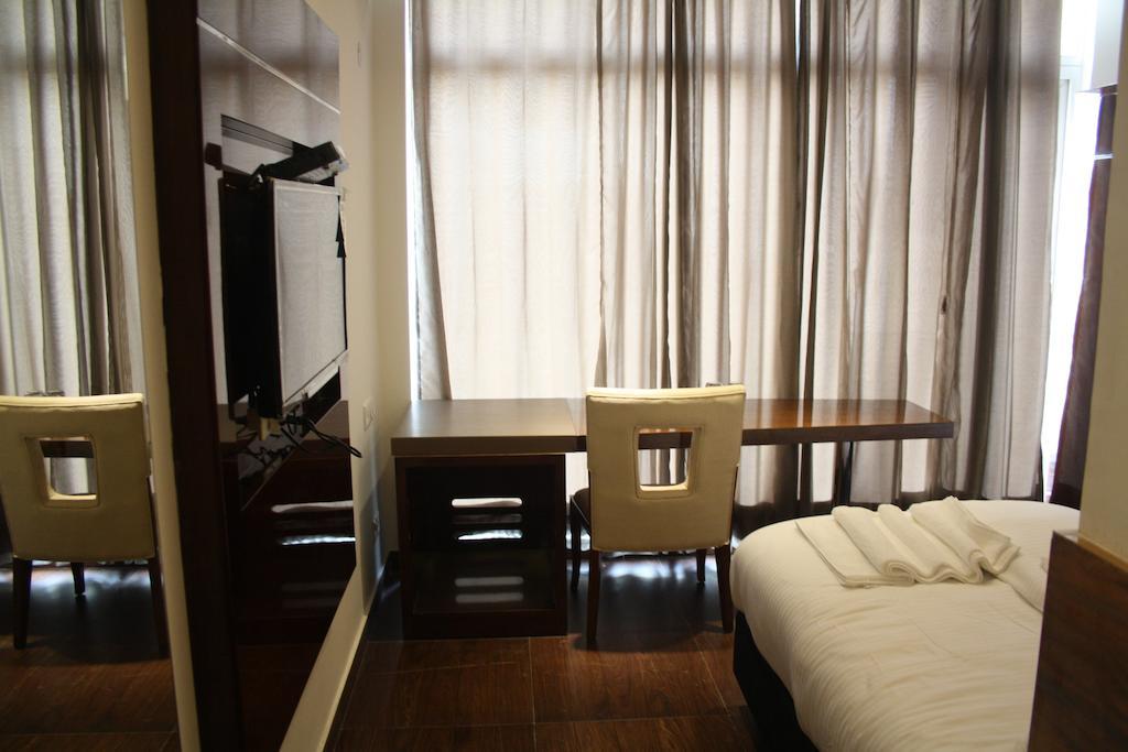 Hotel Cabana @ Pahar Ganj New Delhi Rom bilde