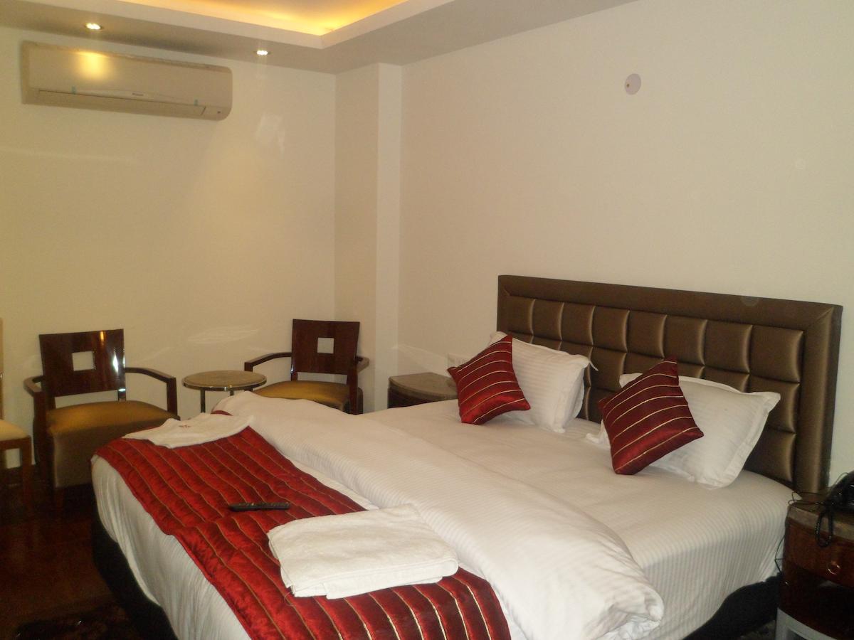 Hotel Cabana @ Pahar Ganj New Delhi Rom bilde