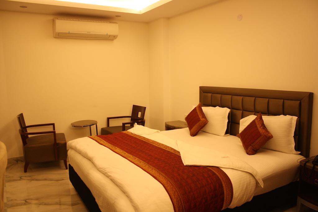 Hotel Cabana @ Pahar Ganj New Delhi Rom bilde